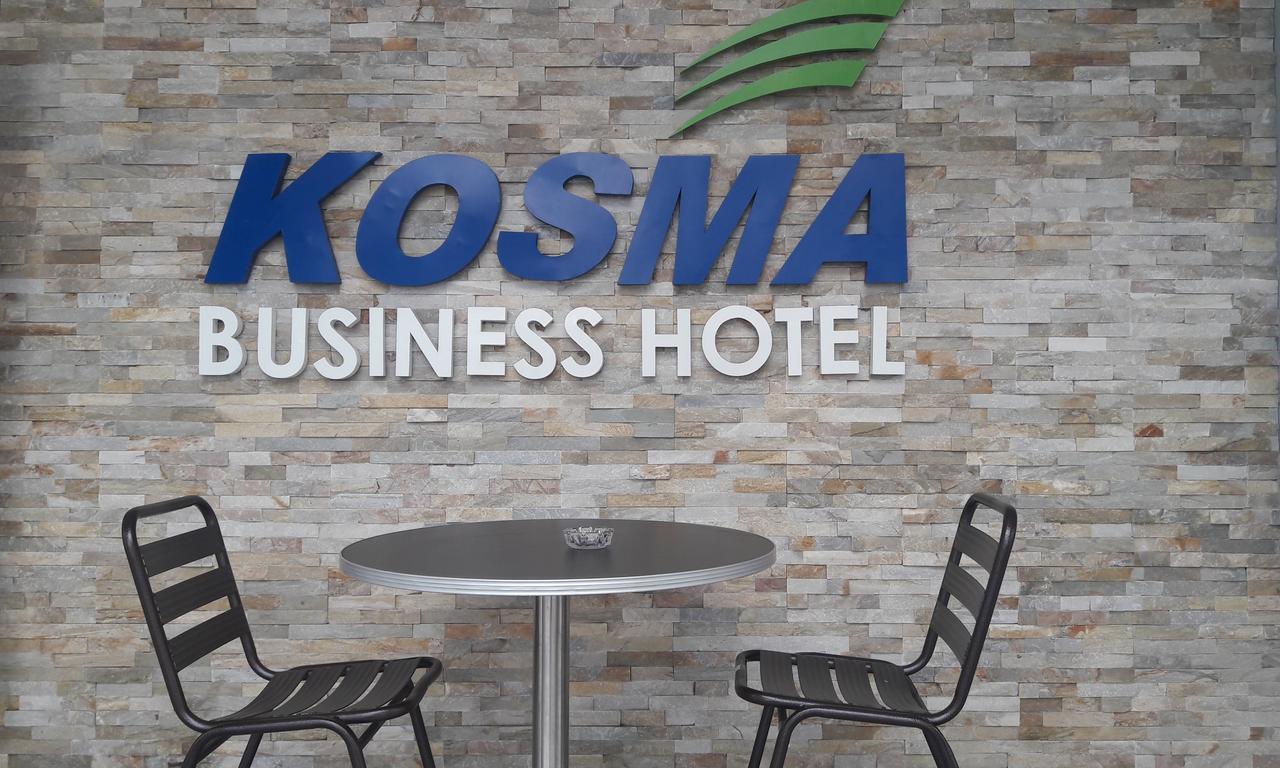 Kosma Business Hotel Куантан Екстериор снимка