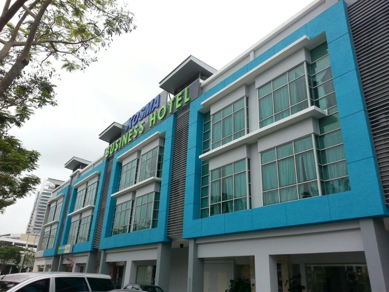 Kosma Business Hotel Куантан Екстериор снимка
